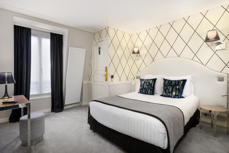 Hotel Le Royal - Room